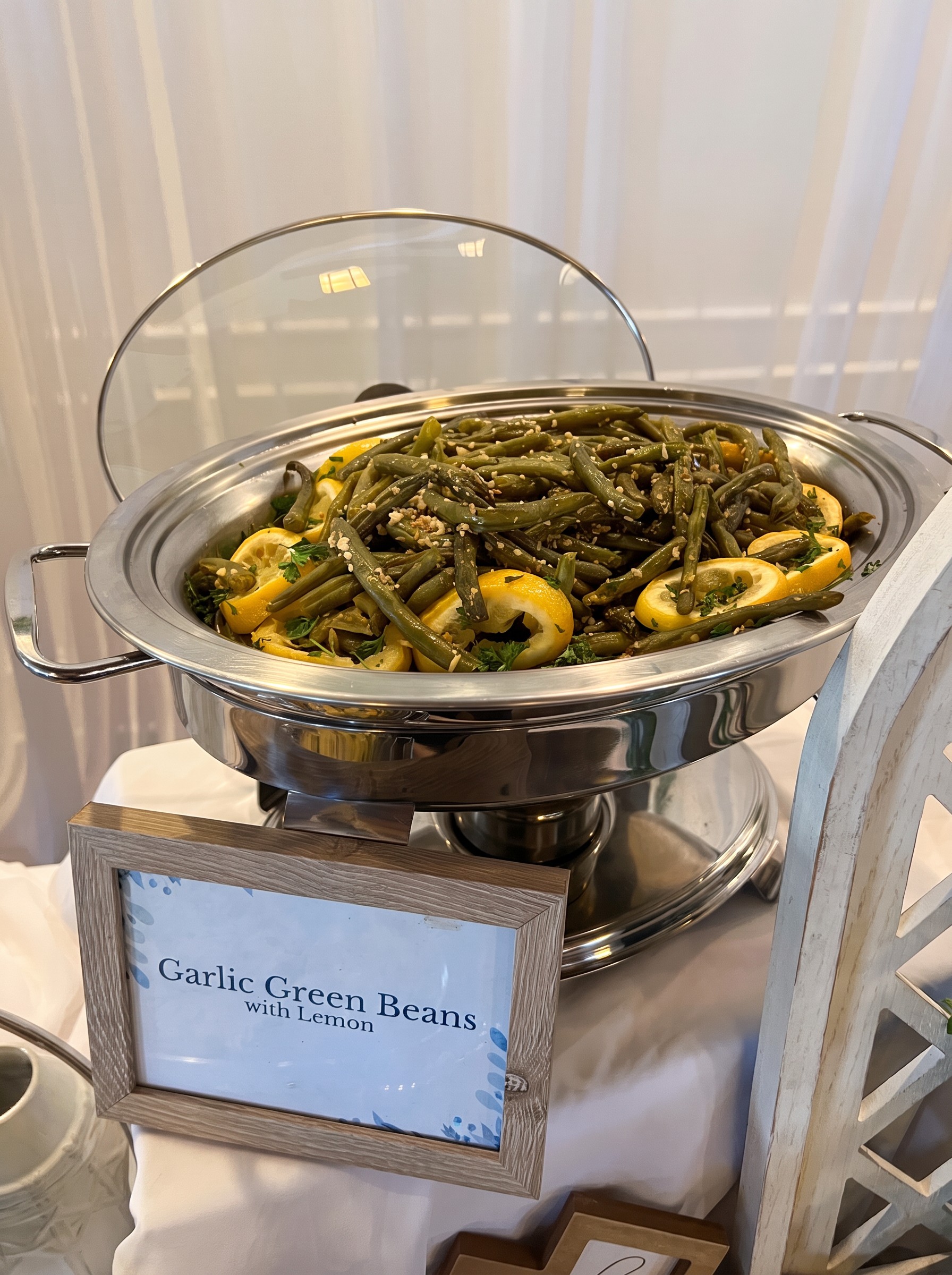 Event photo from Blue & White Garden Dinner by Poppin Social: 06 Elevated Garlic Green Beans.
