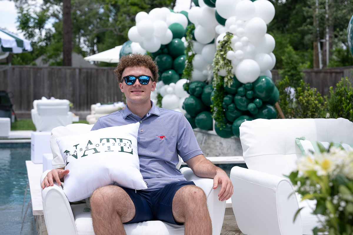 Event photo from Graduation on the Green by Poppin Social.