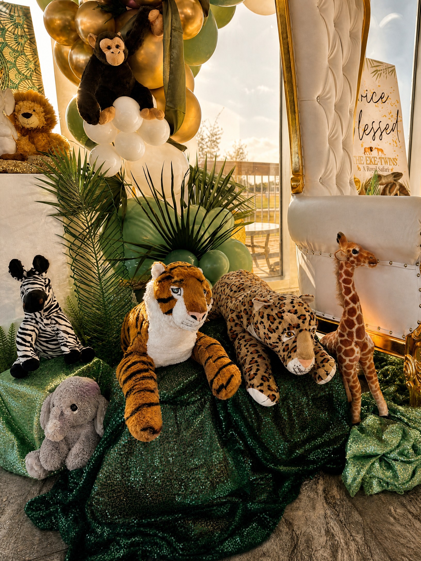 Event photo from Wildly Loved Twin Baby Shower by Poppin Social.