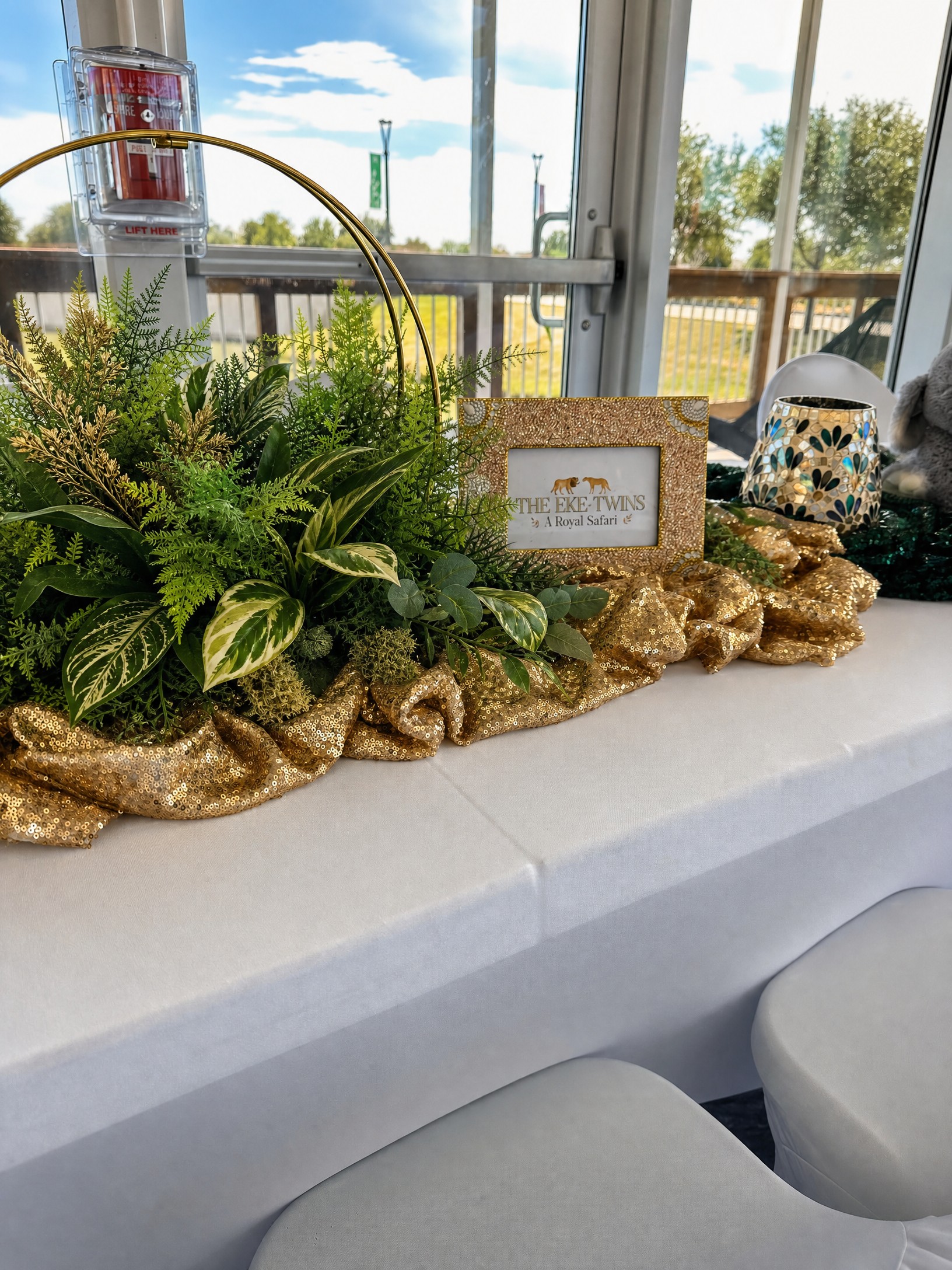 Event photo from Wildly Loved Twin Baby Shower by Poppin Social.
